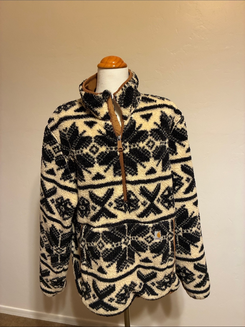 Carhartt Loose Fit Fleece Pullover Aztec Snowflake Printed Quarter Zip M